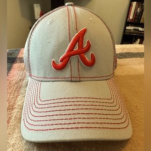 Womens Atlanta Braves baseball cap